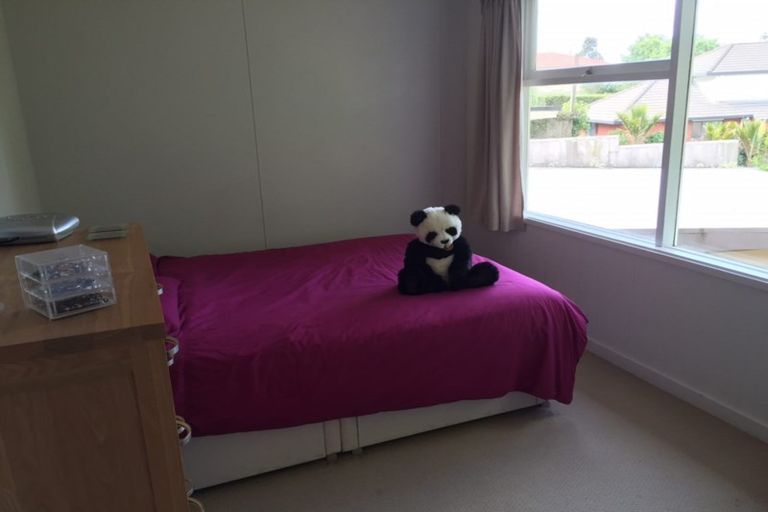 Photo of property in 61 Mellons Bay Road, Mellons Bay, Auckland, 2014