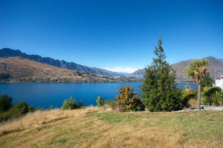 Photo of property in St Andrews Park, 43 Highview Terrace, Queenstown, 9300