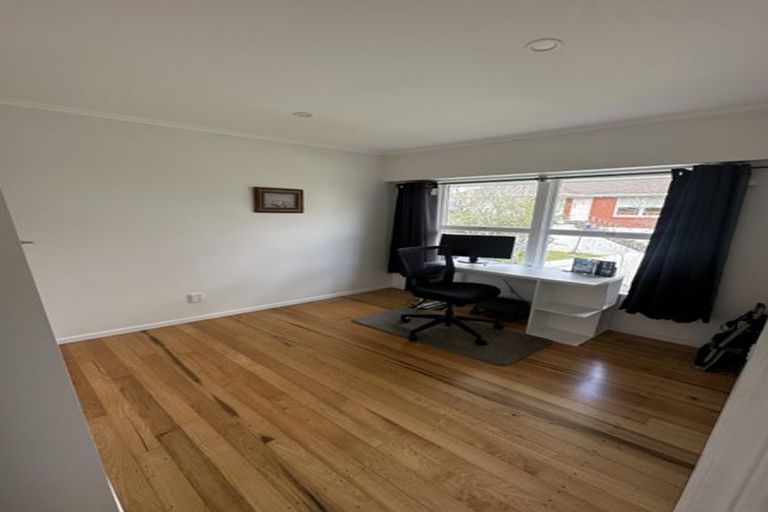 Photo of property in 2112/110 East Coast Road, Forrest Hill, Auckland, 0620