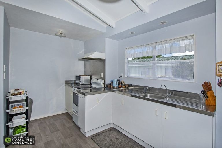 Photo of property in 8a Bloomfield Place, Onerahi, Whangarei, 0110