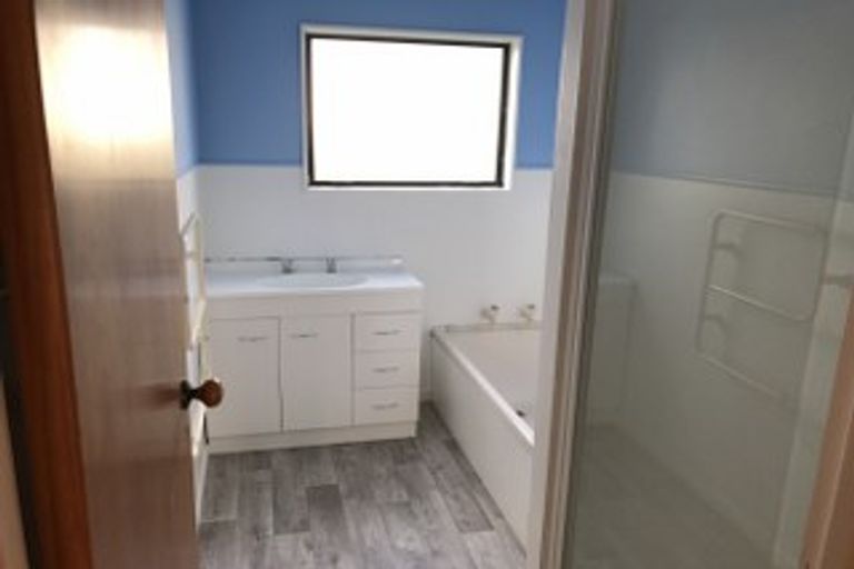 Photo of property in 18 Derby Street, Nawton, Hamilton, 3200