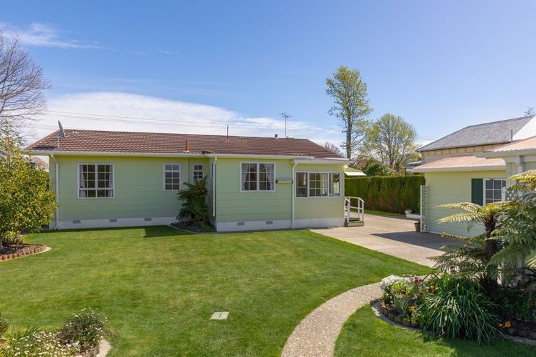 Photo of property in 82 Mclauchlan Street, Springlands, Blenheim, 7201