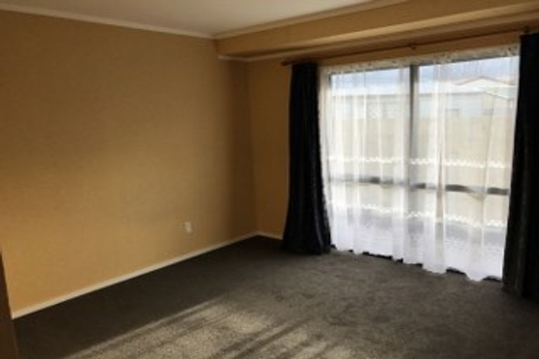 Photo of property in 18 Derby Street, Nawton, Hamilton, 3200