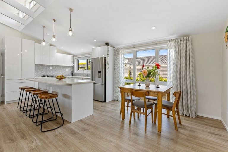 Photo of property in 17 Rheingold Place, Huapai, Kumeu, 0810