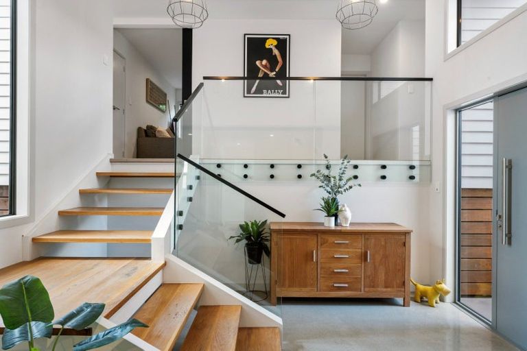 Photo of property in 34 Orion Drive, Welcome Bay, Tauranga, 3112