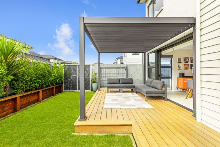 Photo of property in 59 Kopuru Road, Whenuapai, Auckland, 0618