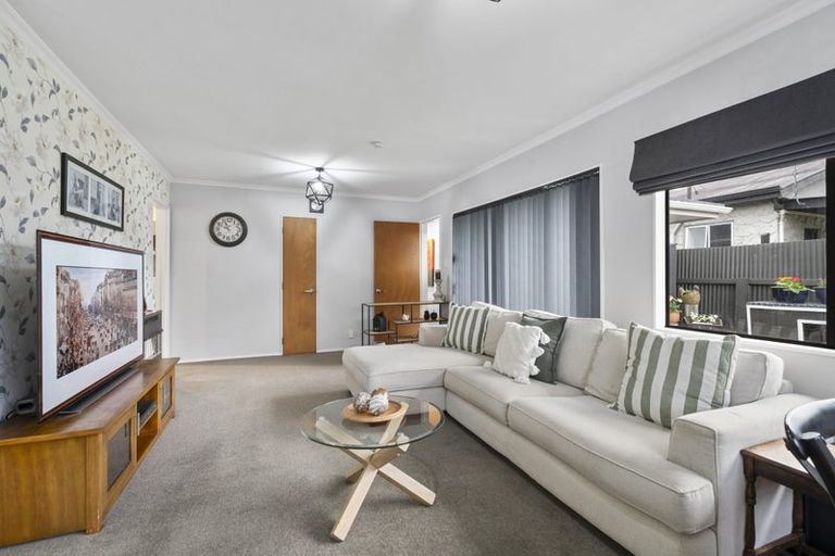 Photo of property in 20a Queen Street, Feilding, 4702