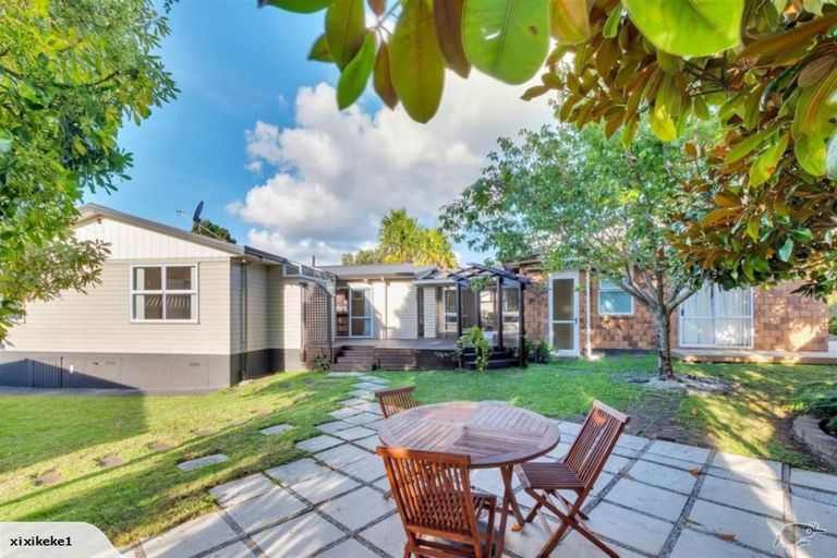Photo of property in 10 Bomber Lane, Whenuapai, Auckland, 0618