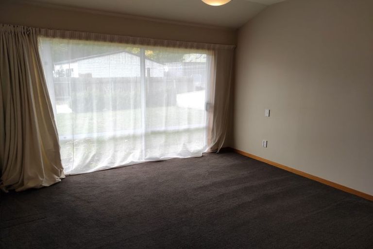 Photo of property in 15b Heuchan Lane, Wanaka, 9305