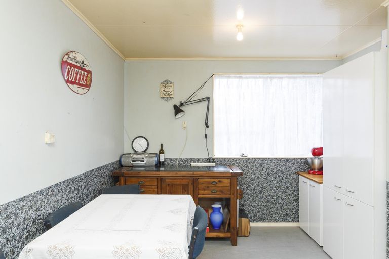 Photo of property in 5 Buller Place, Westbrook, Palmerston North, 4412