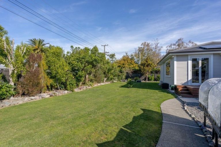 Photo of property in 9 Wood Street, Greytown, 5712