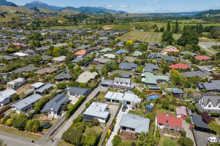 Photo of property in 83 Waimea West Road, Brightwater, 7022