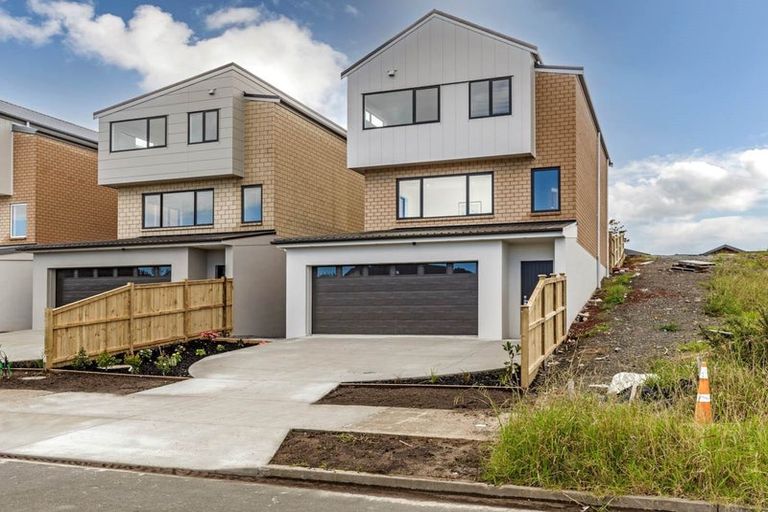 Photo of property in 41 Sunnyheights Road, Orewa, 0931