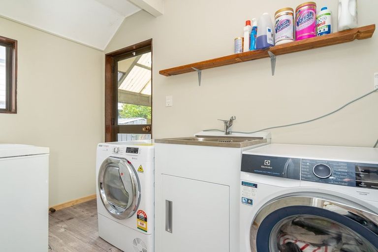 Photo of property in 46 Kinmont Crescent, Kinmont Park, Mosgiel, 9024