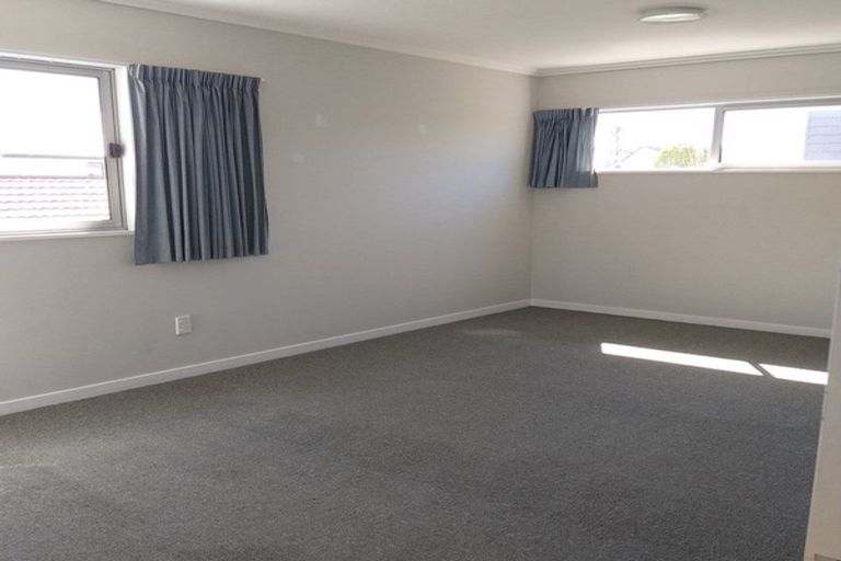 Photo of property in 75 Mandeville Street, Riccarton, Christchurch, 8011