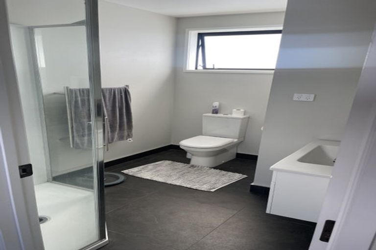 Photo of property in 15 Keys Street, Elderslea, Upper Hutt, 5018