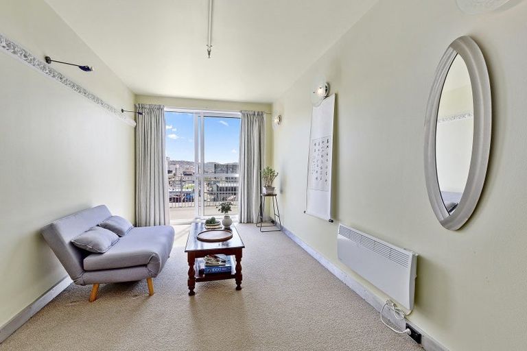 Photo of property in Qba Apartments, 4e/51 Webb Street, Mount Cook, Wellington, 6011