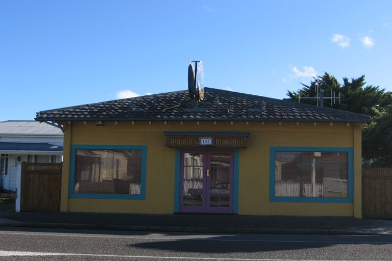 Photo of property in 131 Featherston Street, Palmerston North, 4410