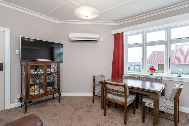 Photo of property in 71 Aberdeen Road, Saint Clair, Dunedin, 9012