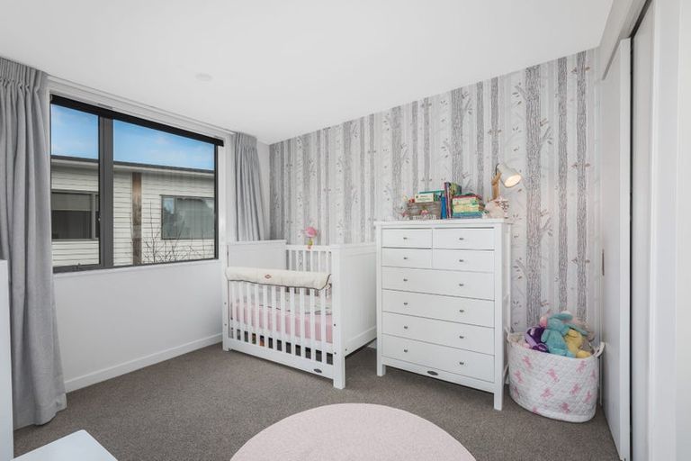 Photo of property in 14/7 Handyside Street, Tawa, Wellington, 5028