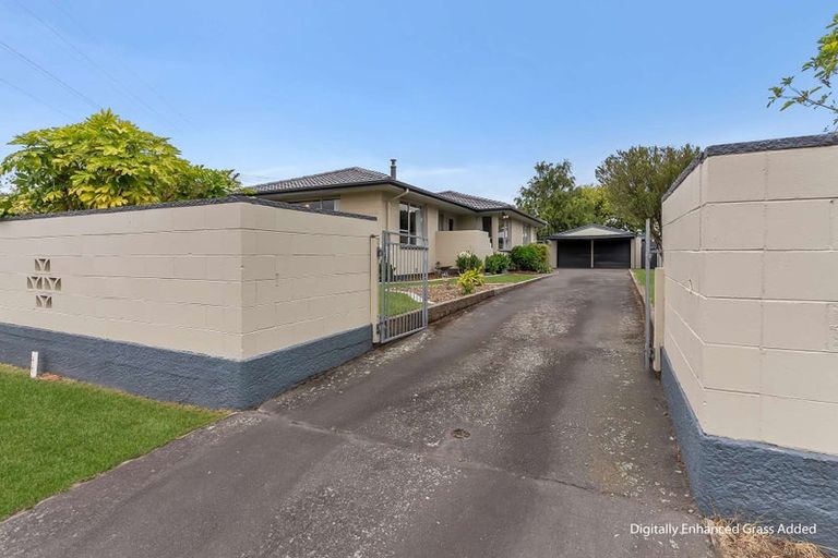 Photo of property in 62 Denise Crescent, Hornby, Christchurch, 8042