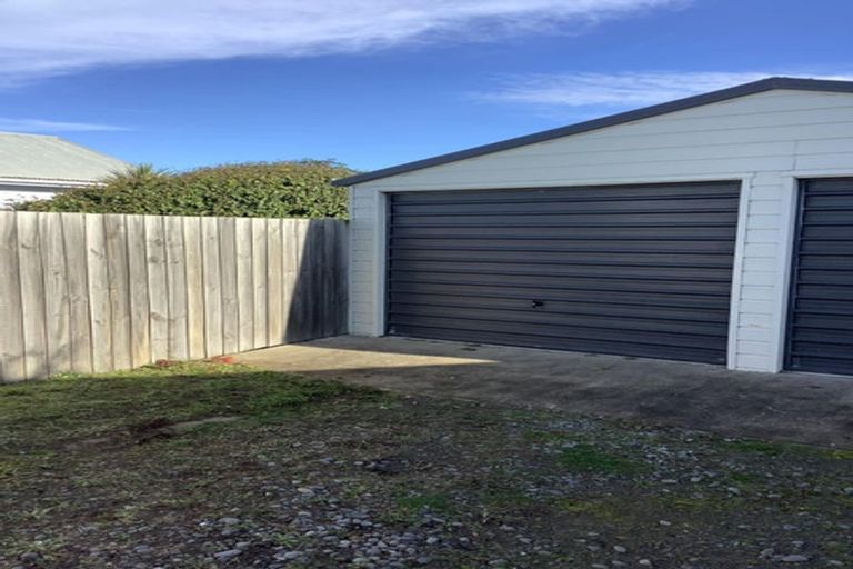 Photo of property in 261 Marine Parade, New Brighton, Christchurch, 8061