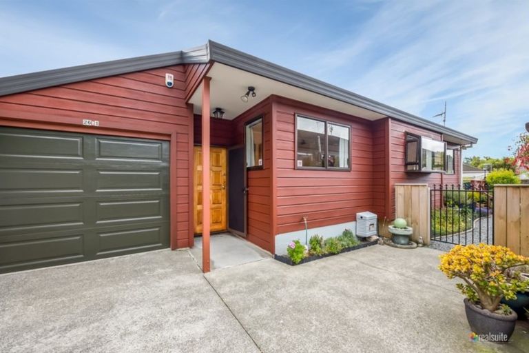 Photo of property in 1/26 Tyndall Street, Waiwhetu, Lower Hutt, 5010