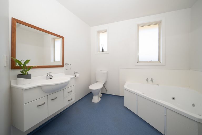 Photo of property in 48 Shannon Street, Alexandra, 9320