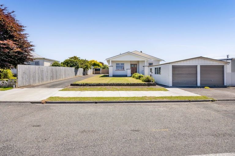 Photo of property in 22 London Street, Eltham, 4322