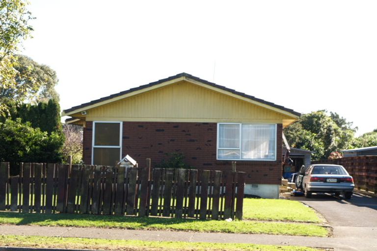 Photo of property in 38 Wickman Way, Mangere East, Auckland, 2024