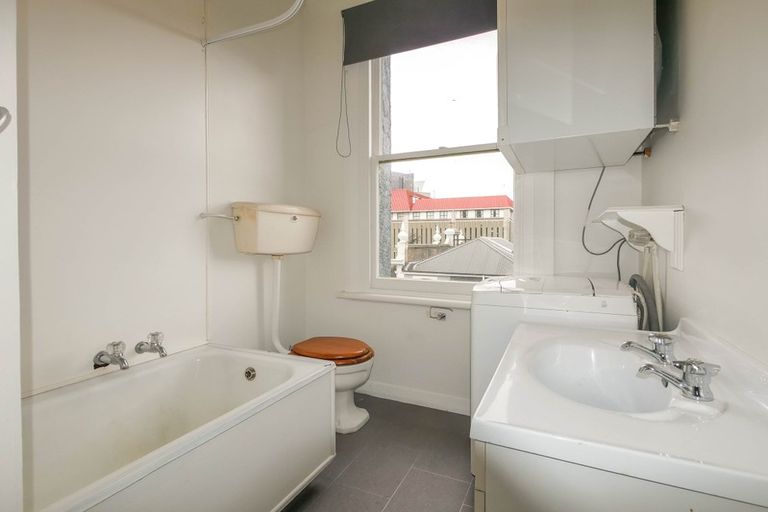 Photo of property in 1/3 View Street, Dunedin Central, Dunedin, 9016