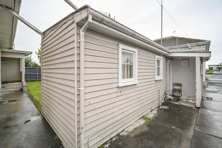 Photo of property in 305 Avenue Road West, Hastings, 4122