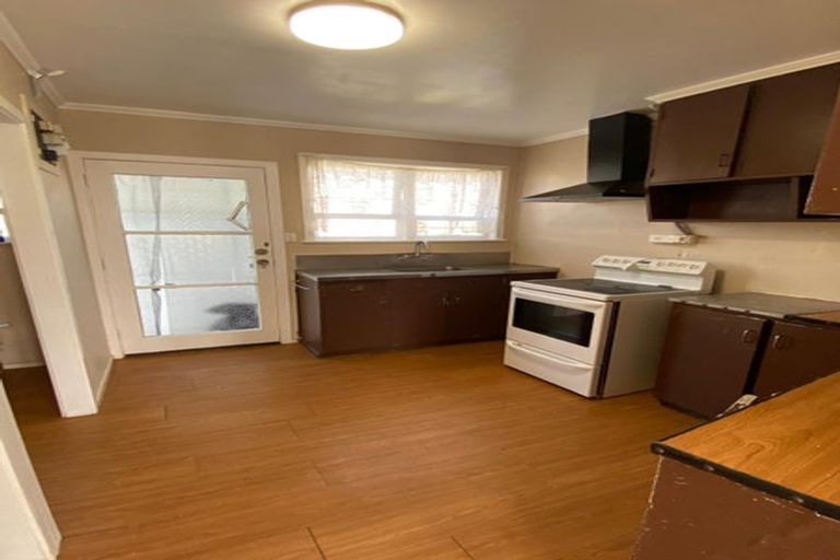 Photo of property in 24 Michelle Place, Mangere, Auckland, 2022