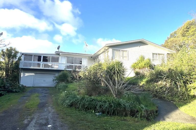 Photo of property in 58 Sunnyside Road, Sunnyvale, Auckland, 0612