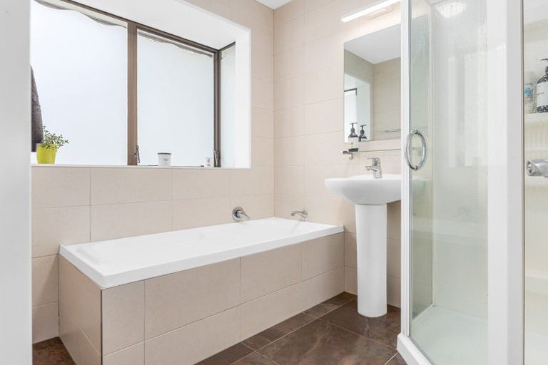 Photo of property in 10 Houhere Place, Pukete, Hamilton, 3200