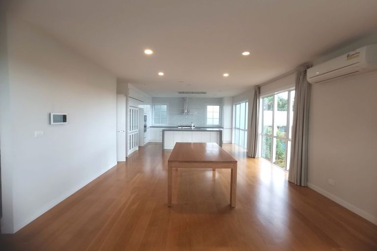 Photo of property in 1004a East Coast Road, Northcross, Auckland, 0630