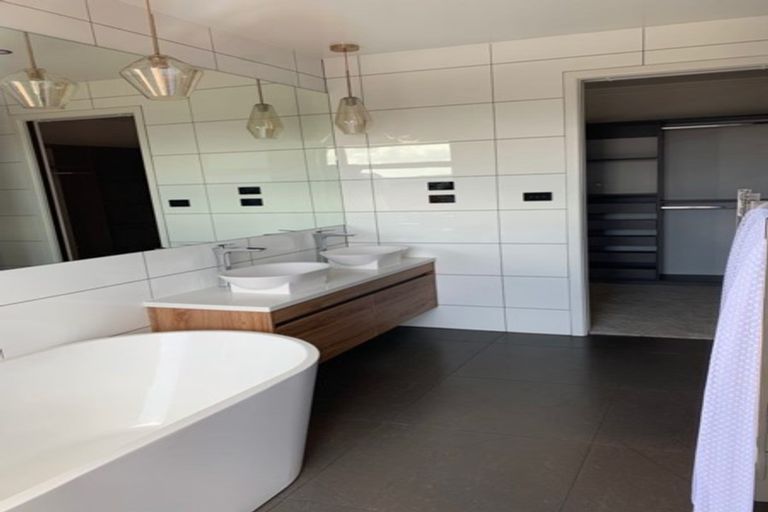 Photo of property in 13 Sylvester Crescent, Flagstaff, Hamilton, 3210