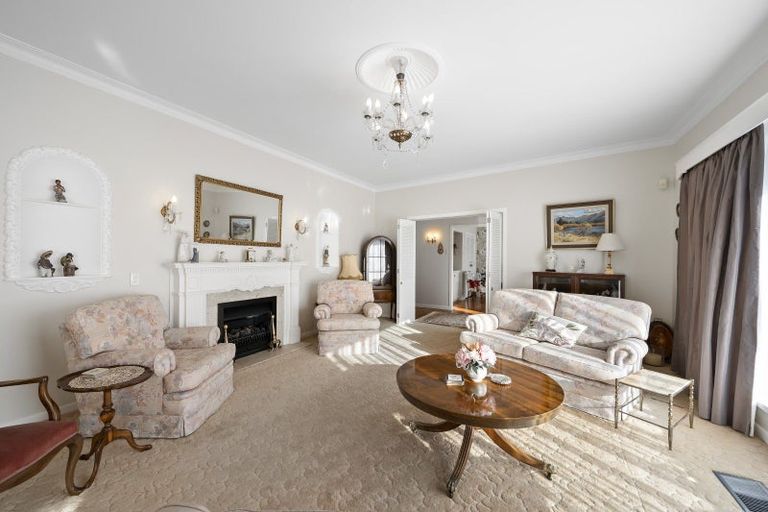 Photo of property in 18a Military Road, Boulcott, Lower Hutt, 5010