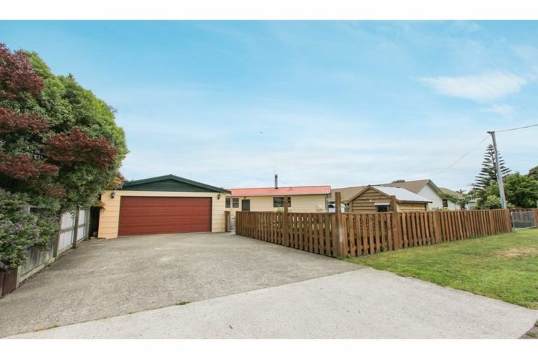 Photo of property in 12 Fell Street, Grovetown, Blenheim, 7202