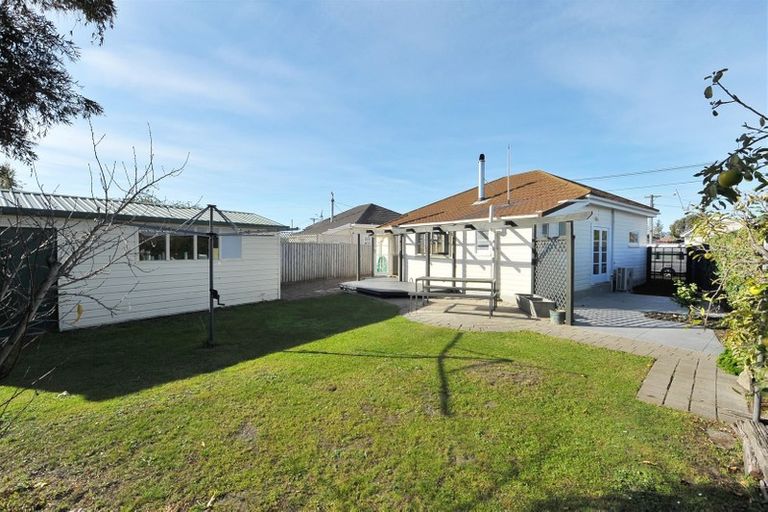 Photo of property in 12 Manning Place, Woolston, Christchurch, 8023