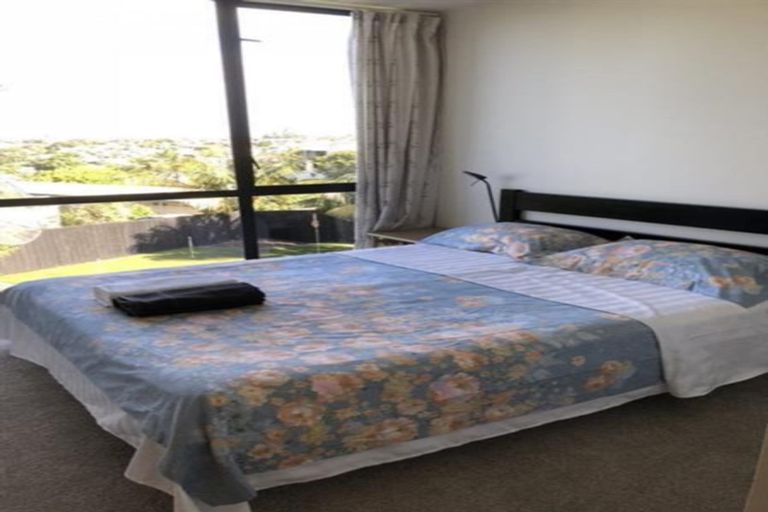 Photo of property in 26 Marama Street, Castor Bay, Auckland, 0620