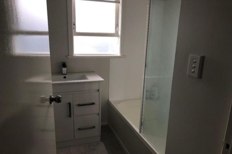 Photo of property in 7 Haddon Street, Mangere East, Auckland, 2024