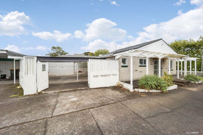 Photo of property in 1/54 Seabrook Avenue, New Lynn, Auckland, 0600