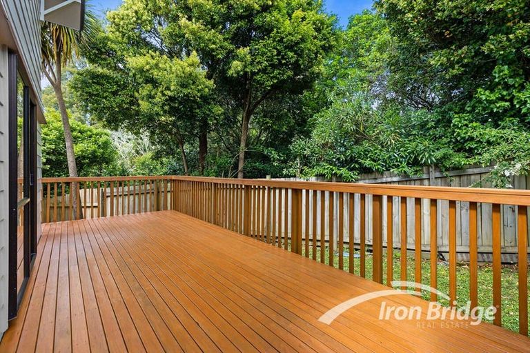 Photo of property in 3/44 Roberts Road, Glenfield, Auckland, 0629