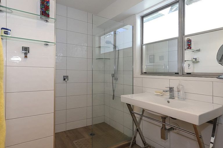 Photo of property in 3/22 Cliff Road, Tauranga, 3110