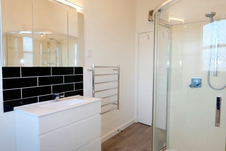 Photo of property in 65 Amohia Street, Paraparaumu, 5032