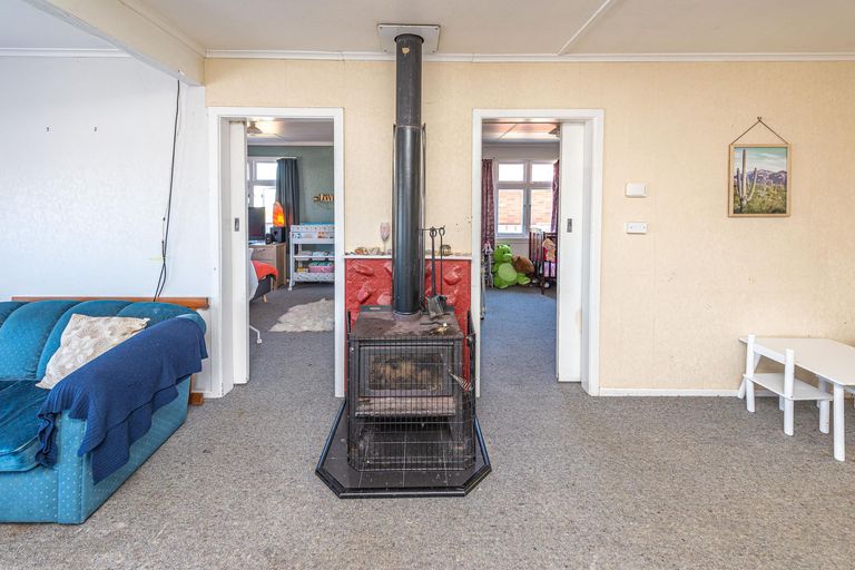 Photo of property in 78 Matai Street, Castlecliff, Whanganui, 4501