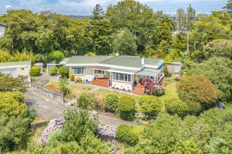 Photo of property in 17 Tulloch Street, Saint Johns Hill, Whanganui, 4500