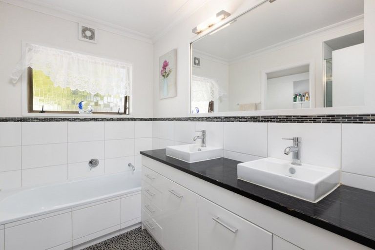 Photo of property in 12 Apollo Street, Otumoetai, Tauranga, 3110