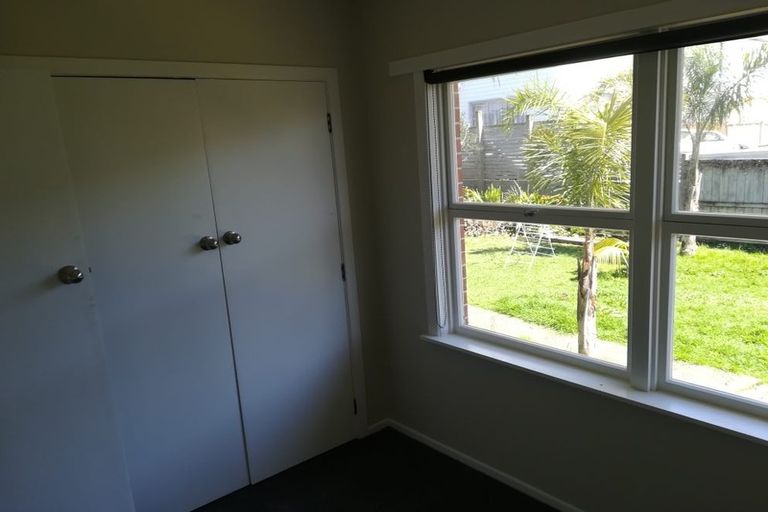 Photo of property in 6/25 Corunna Road, Milford, Auckland, 0620